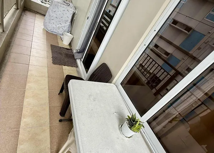 1br Laverti Minalist Affordable Family Staycation Apartment *