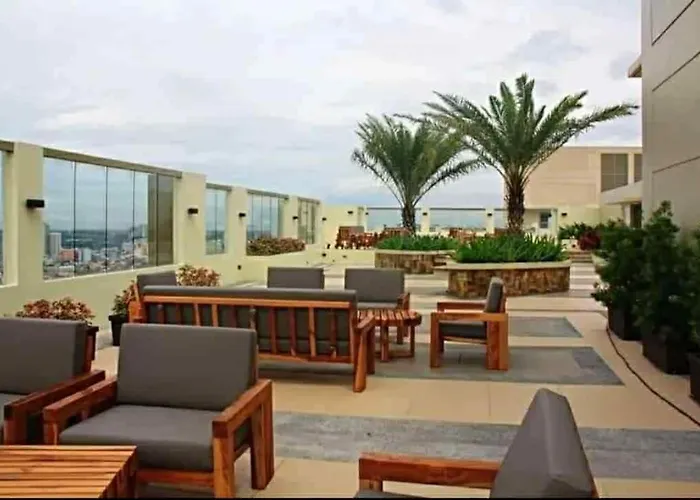 1br Laverti Minalist Affordable Family Staycation *